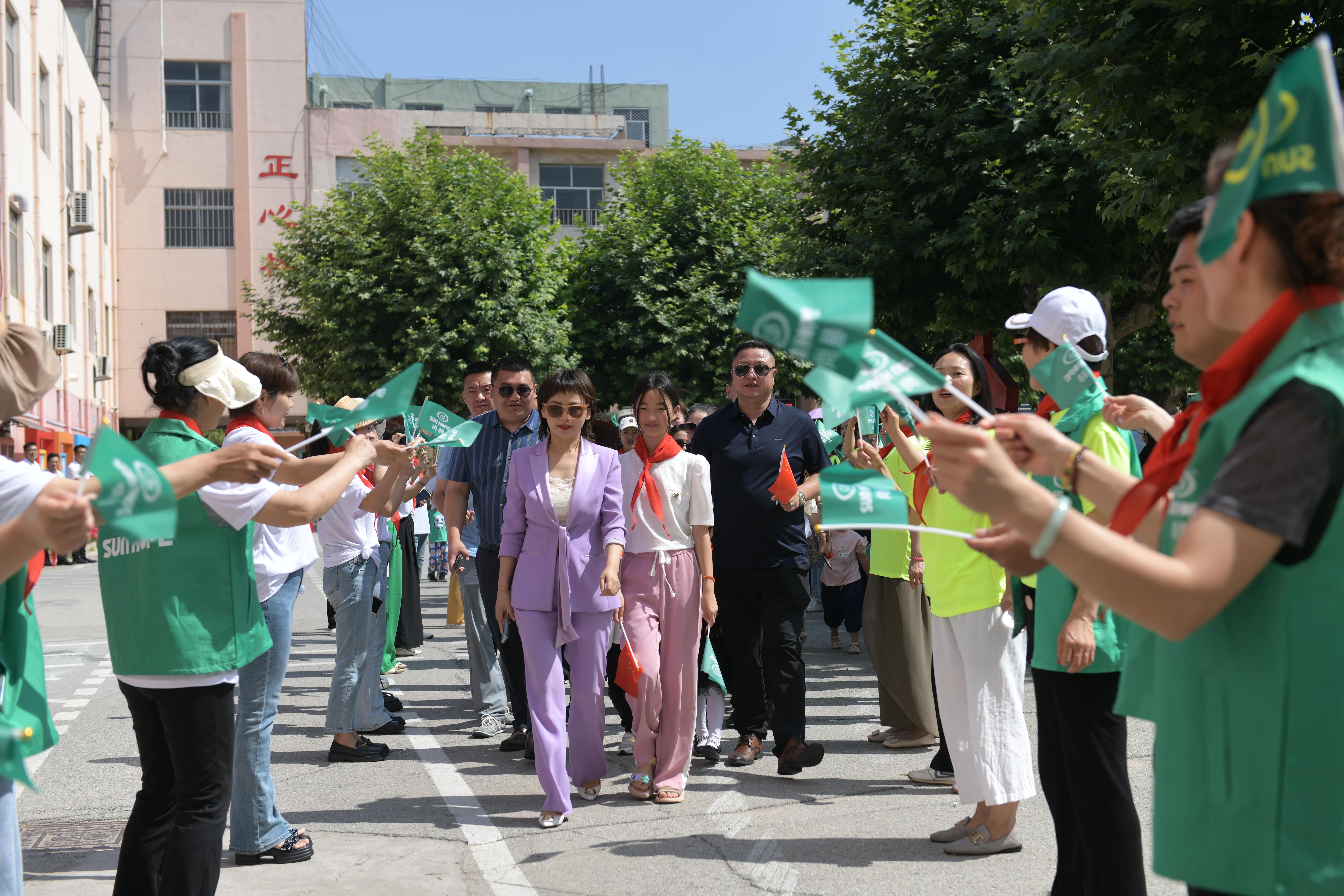 第233所 山东省平度市东阁街道九州官方网站平台（中国）官方网站周玉洁小学