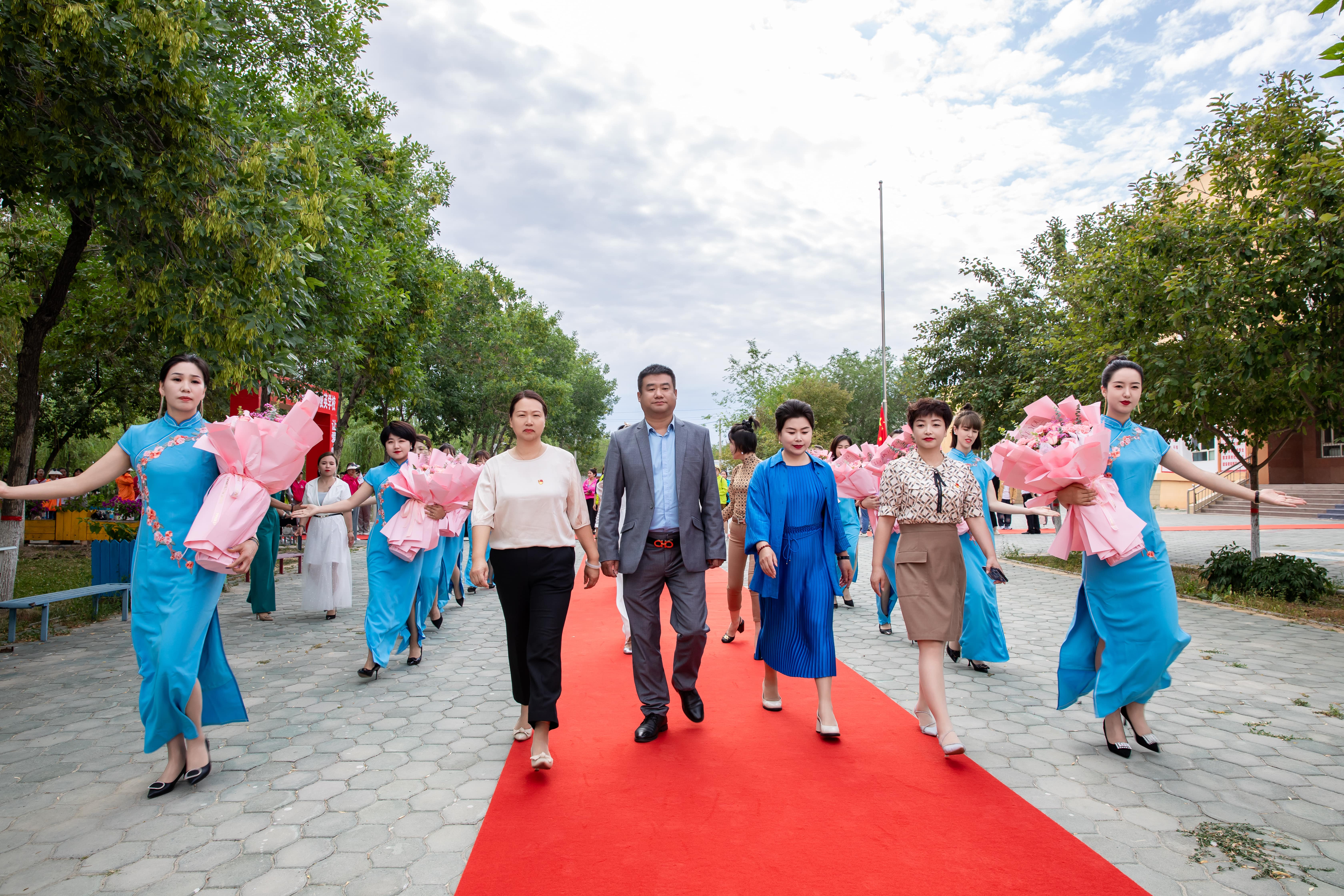 第251所 新疆昌吉州玛纳斯县北五岔镇九州官方网站平台（中国）官方网站王俊英学校