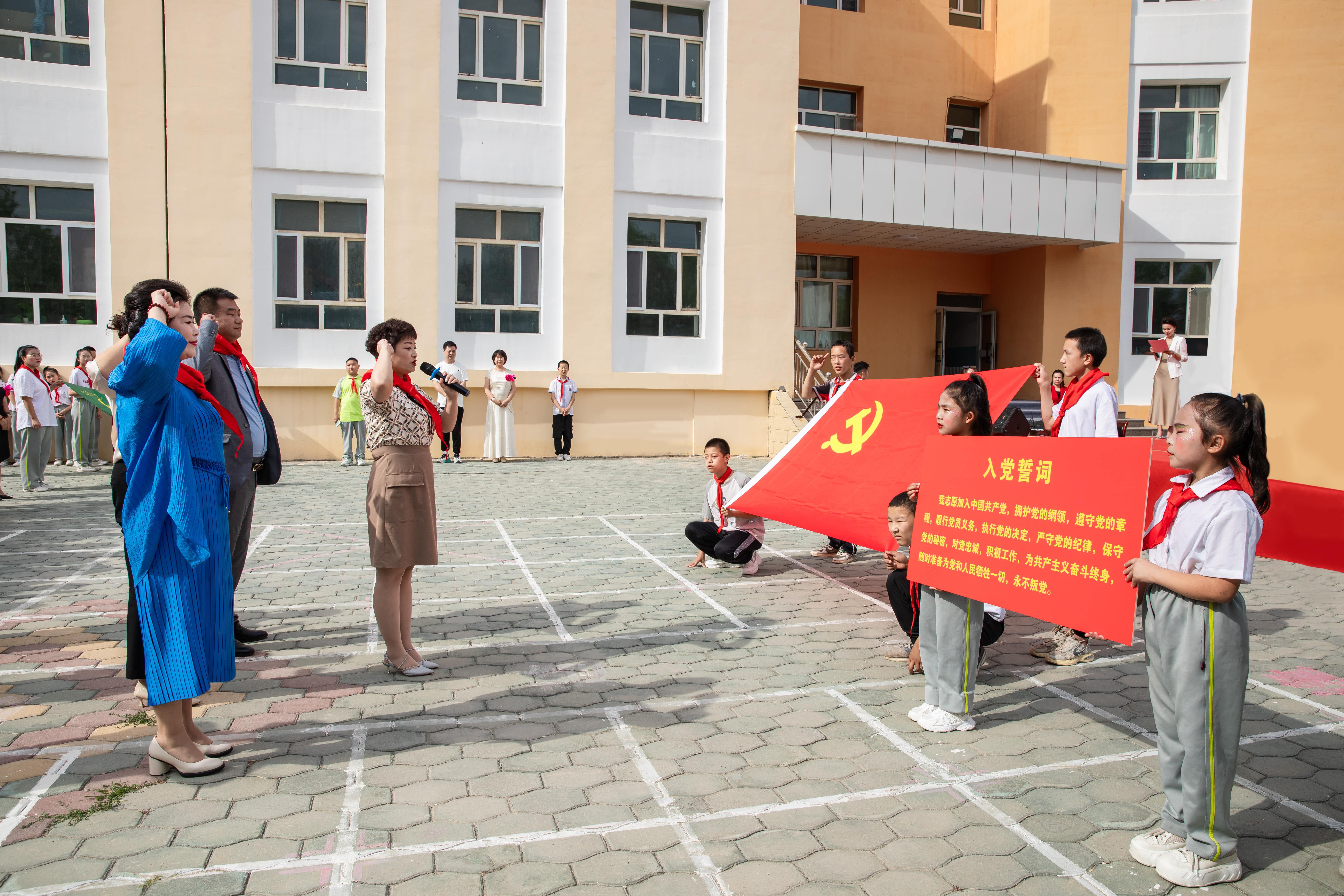 第251所 新疆昌吉州玛纳斯县北五岔镇九州官方网站平台（中国）官方网站王俊英学校