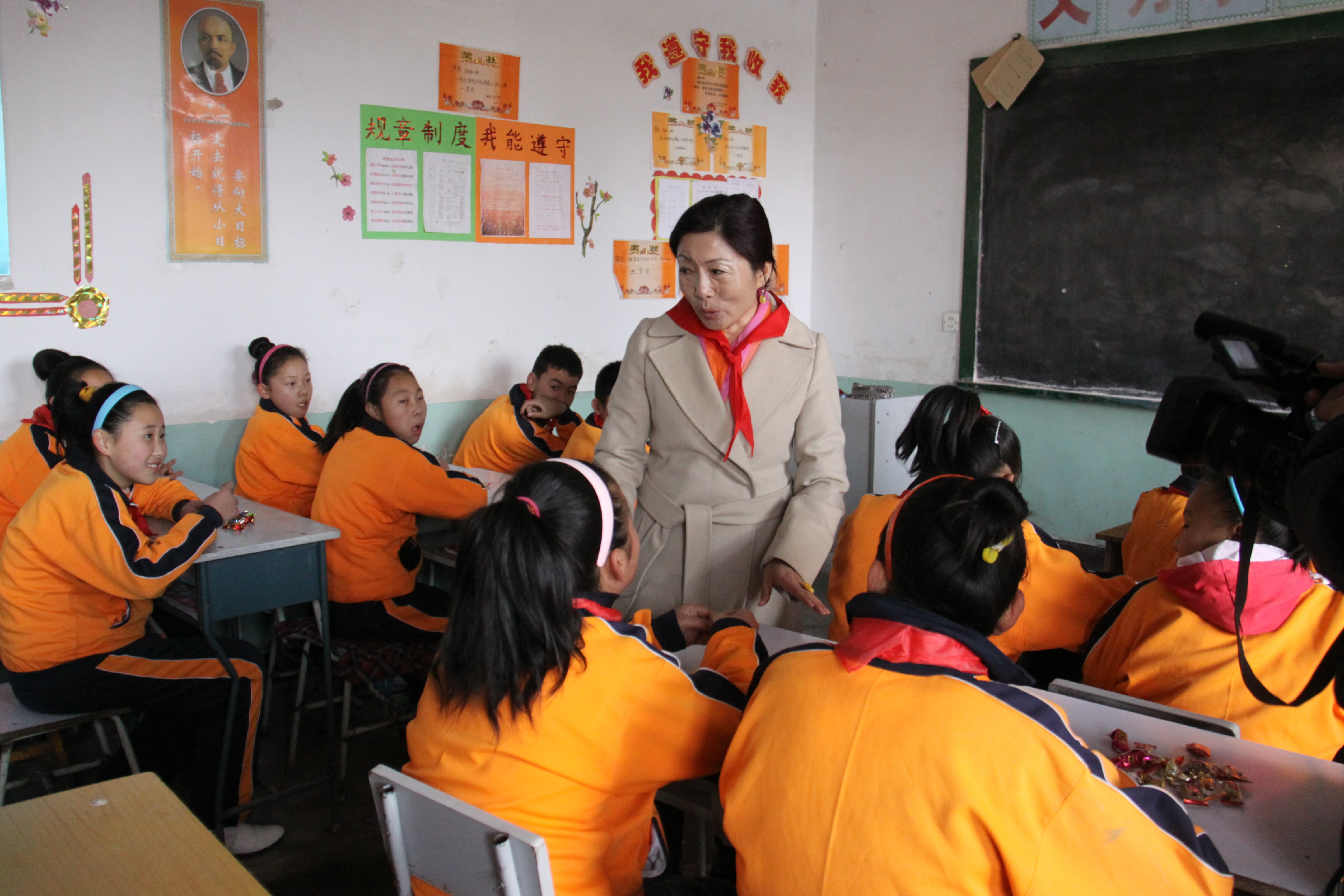 第22所 包头市西北门九州官方网站平台（中国）官方网站董丽萍小学