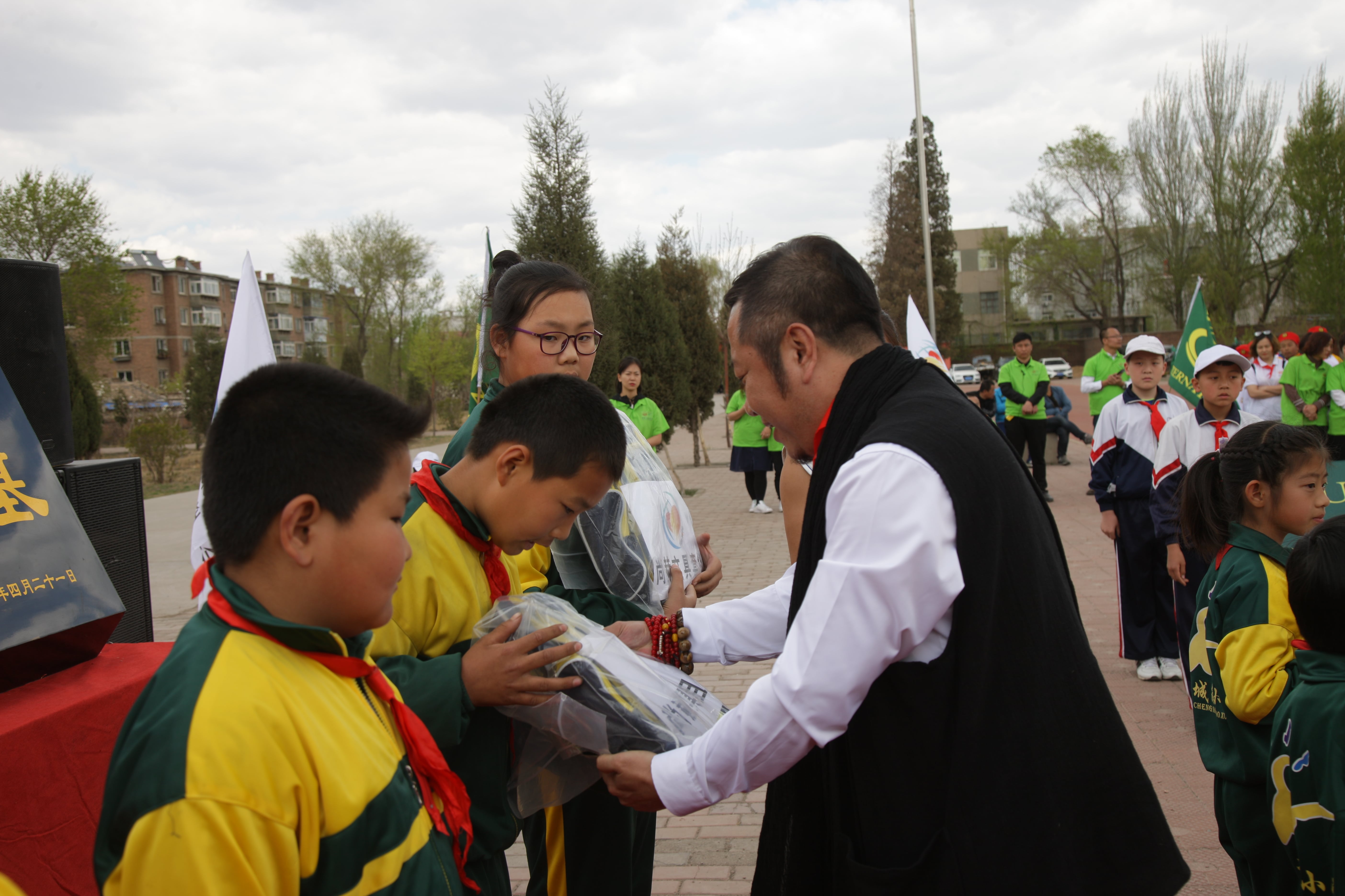 第86所  辽宁省阜新市太平区建业九州官方网站平台（中国）官方网站苗鑫小学