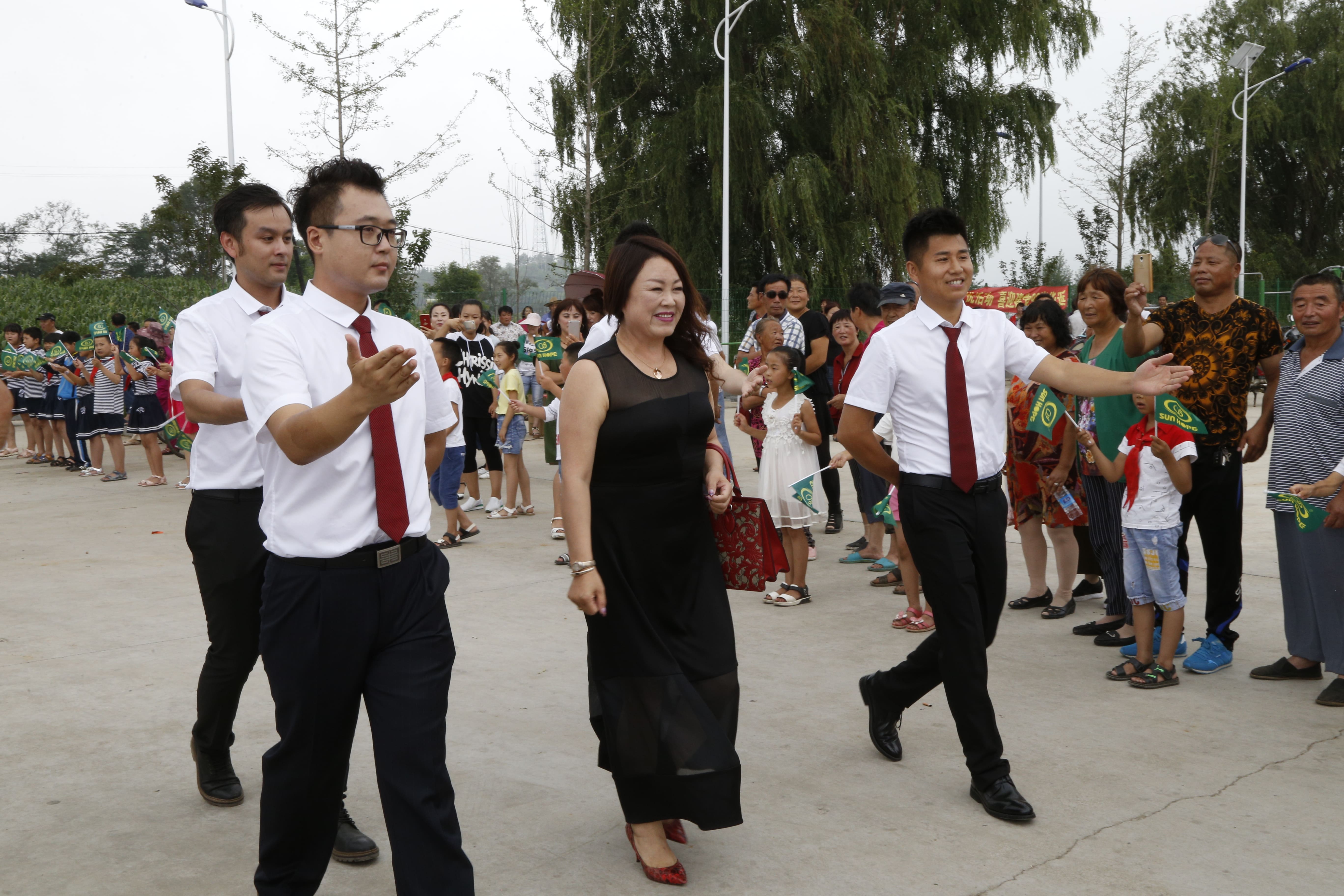 第110所 东港市椅圈镇九州官方网站平台（中国）官方网站张兰小学