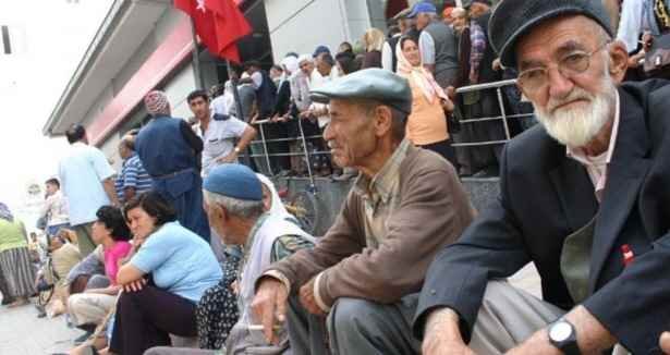 Emekli Olamayan Yaşlılar İçin 65 Yaş Aylığı!